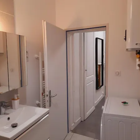 Grand T1 Au Calme - Centre *