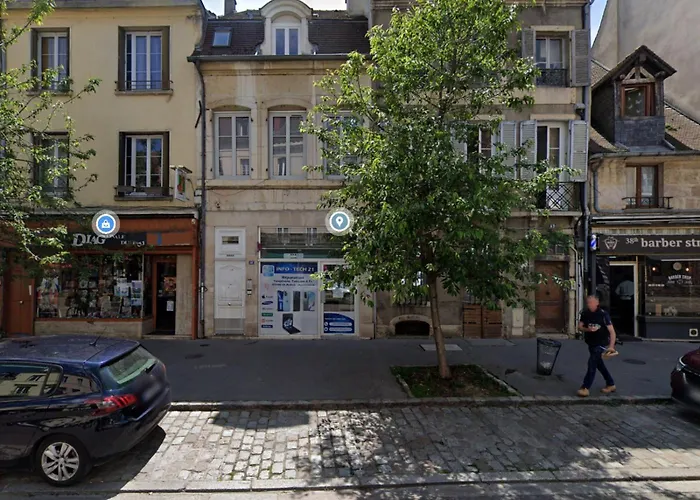 Grand T1 Au Calme - Centre Apartament *